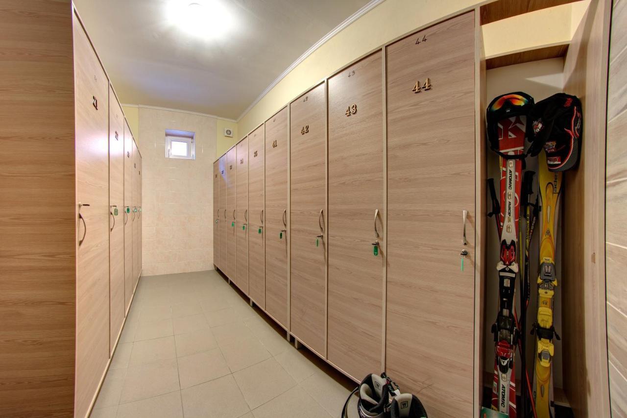 Hotel Gutsulia Μπούκοβελ Εξωτερικό φωτογραφία
